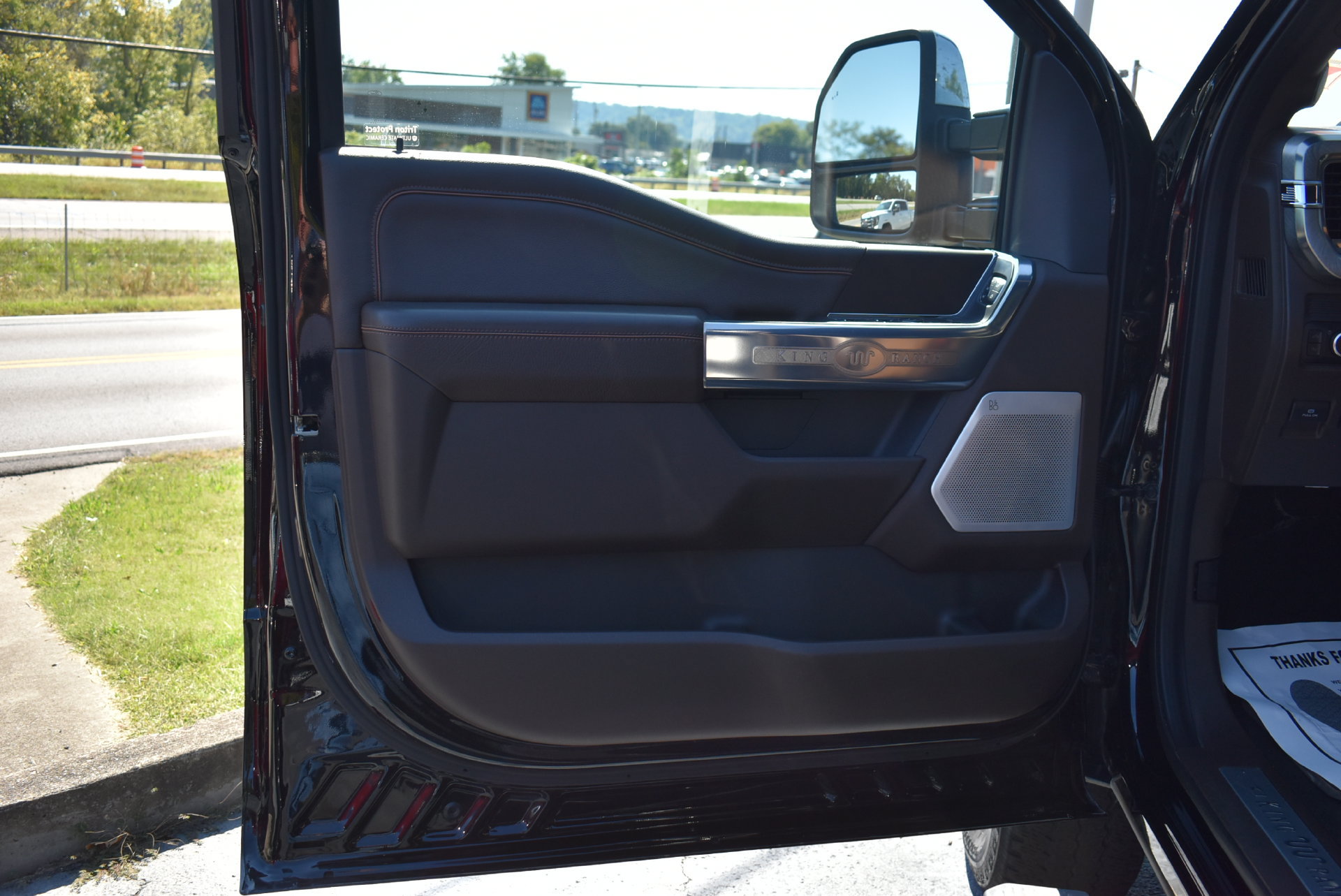 Used 2025 Ford F350 King Ranch w/ Chrome Package AWD/4WD image 11