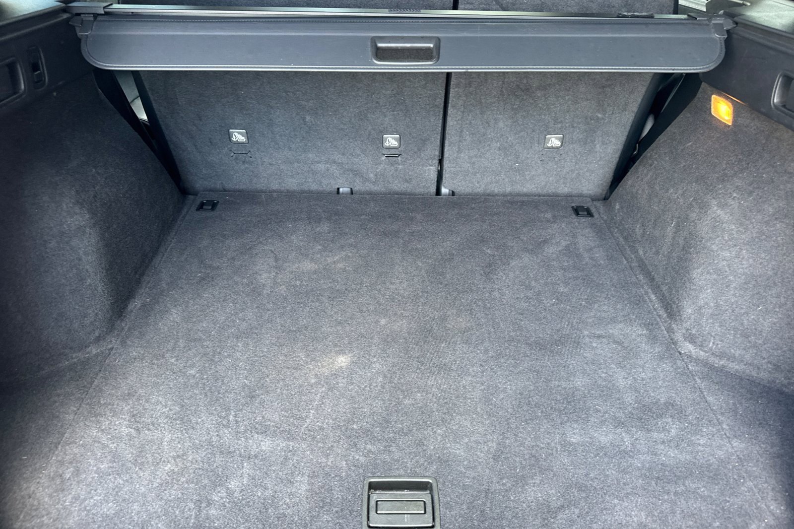 Used 2019 INFINITI QX50 Essential w/ Sensory Package image 18