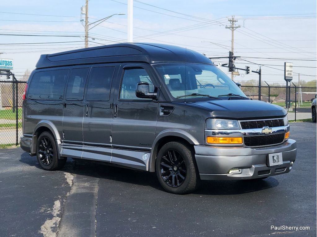 Used 2021 Chevrolet Express 2500 LS w/ Enhanced Convenience Package image 10