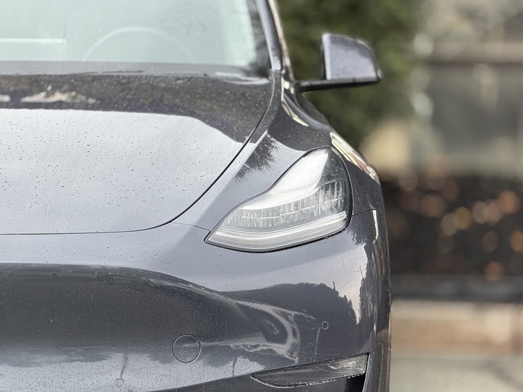 Used 2020 Tesla Model Y Long Range image 5