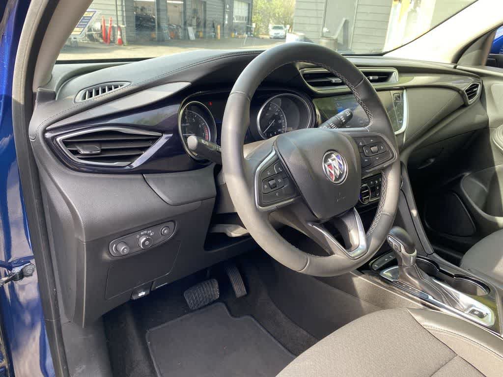 Used 2023 Buick Encore GX Select FWD image 2