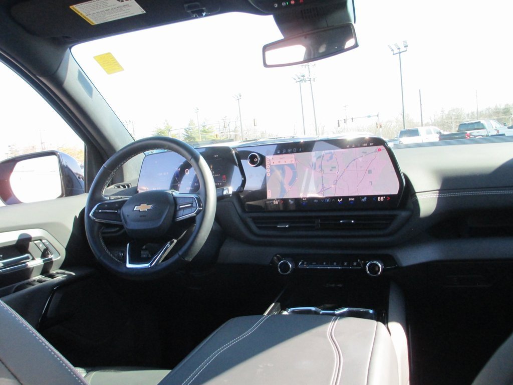 Used 2026 Chevrolet Silverado EV LT image 22