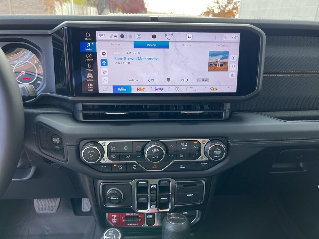 New 2026 Jeep Gladiator Mojave AWD/4WD image 15