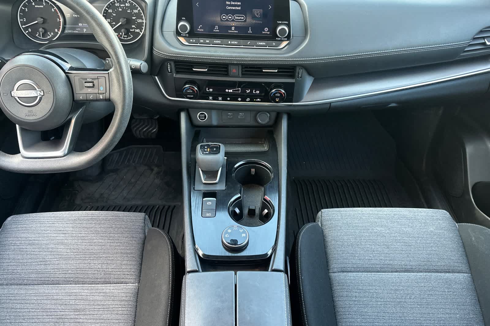 Used 2023 Nissan Rogue SV AWD/4WD image 4