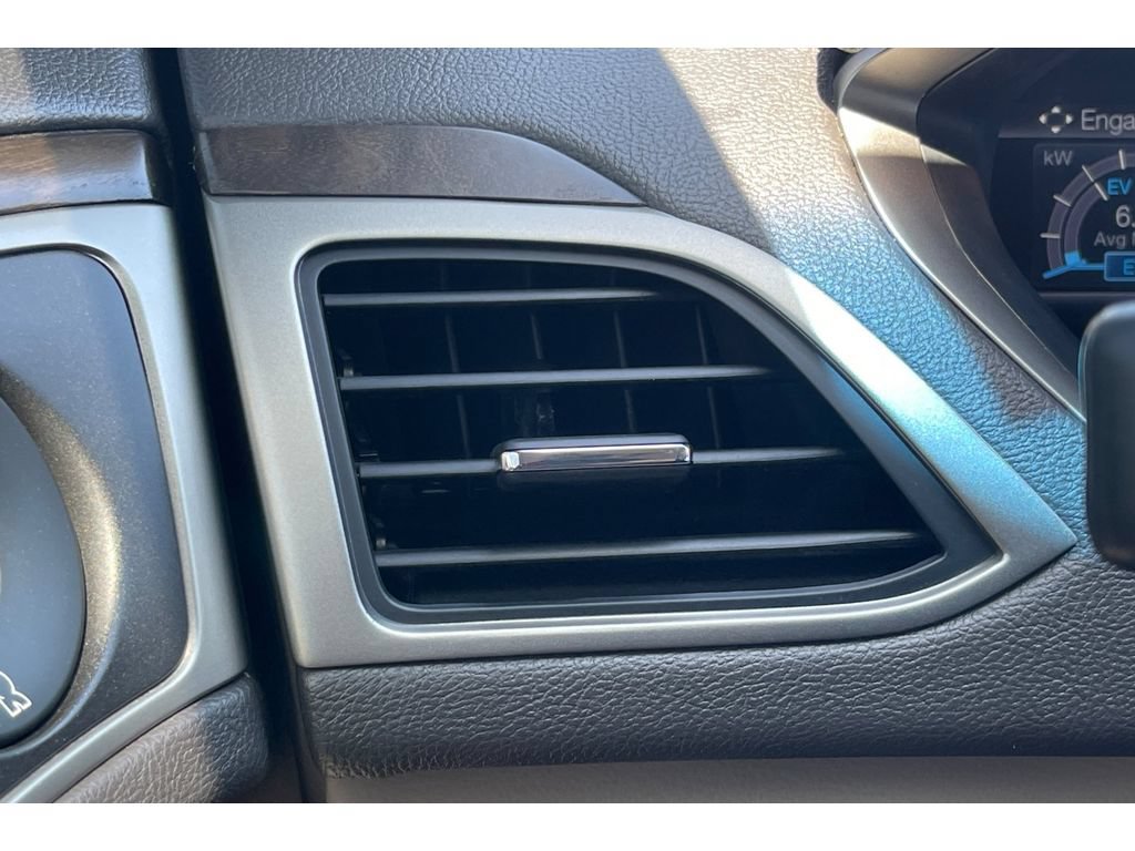 Used 2018 Lincoln MKZ Reserve FWD image 29