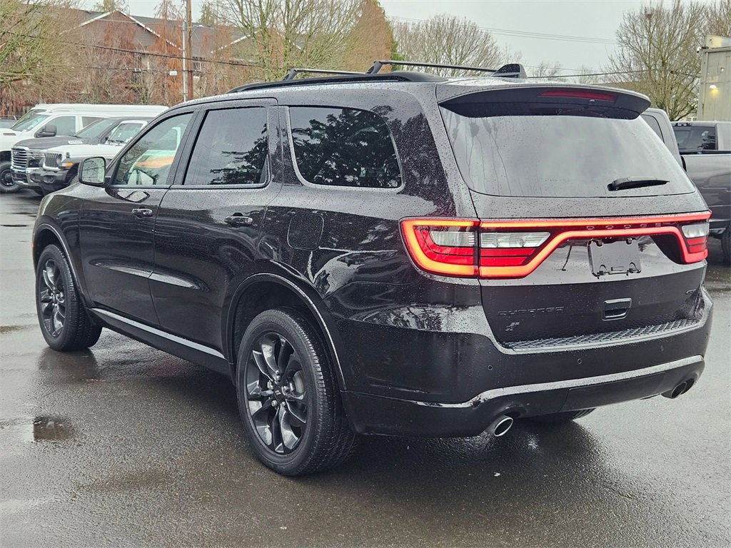 Used 2023 Dodge Durango GT image 5