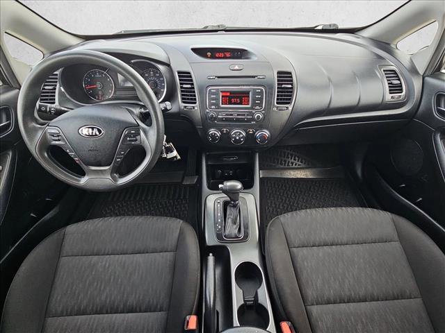 Used 2016 Kia Forte LX image 17