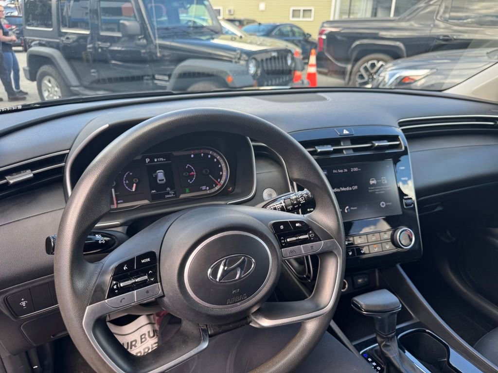 Used 2022 Hyundai Tucson SEL image 22