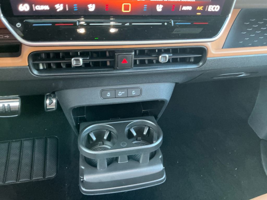 New 2025 Volkswagen ID. Buzz Pro S Plus image 25