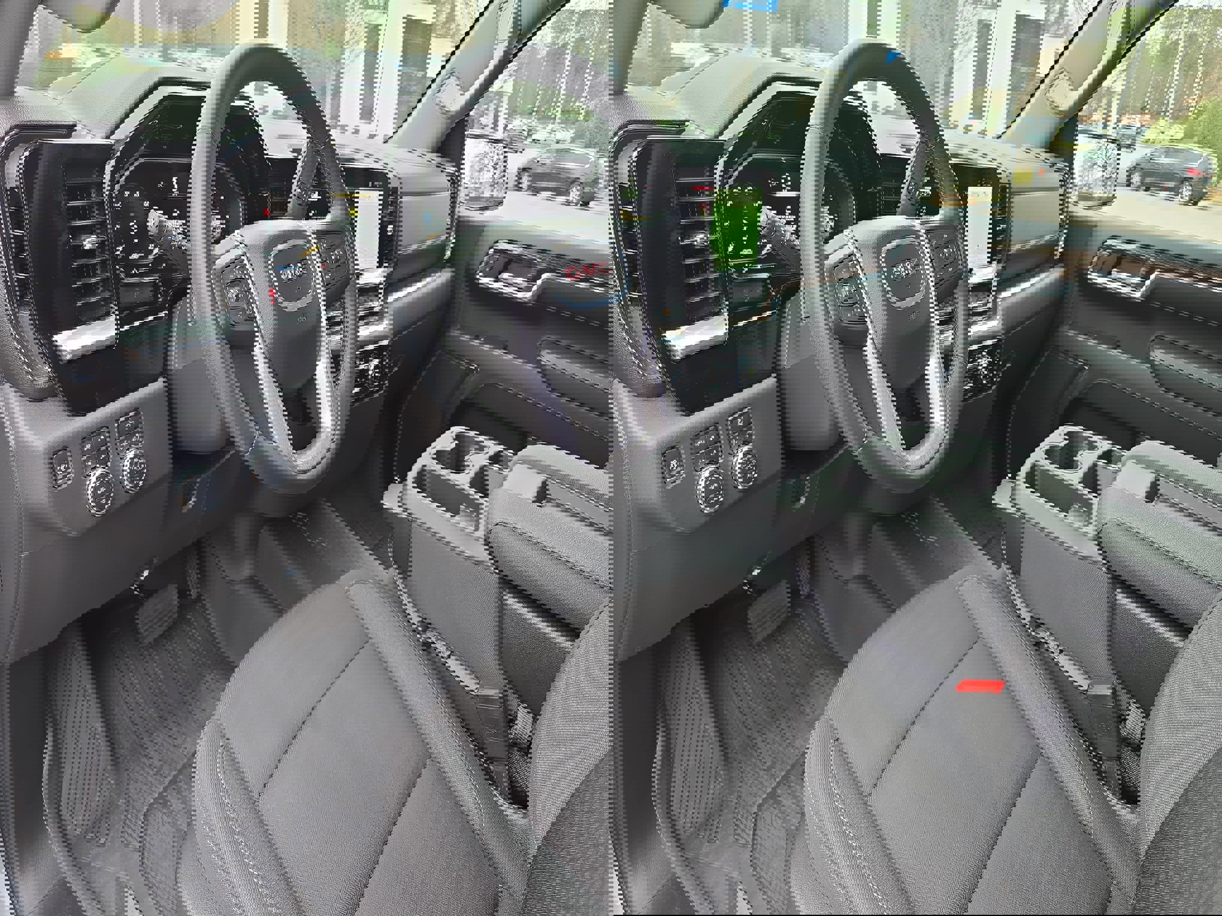 Used 2024 GMC Sierra 1500 Elevation image 15