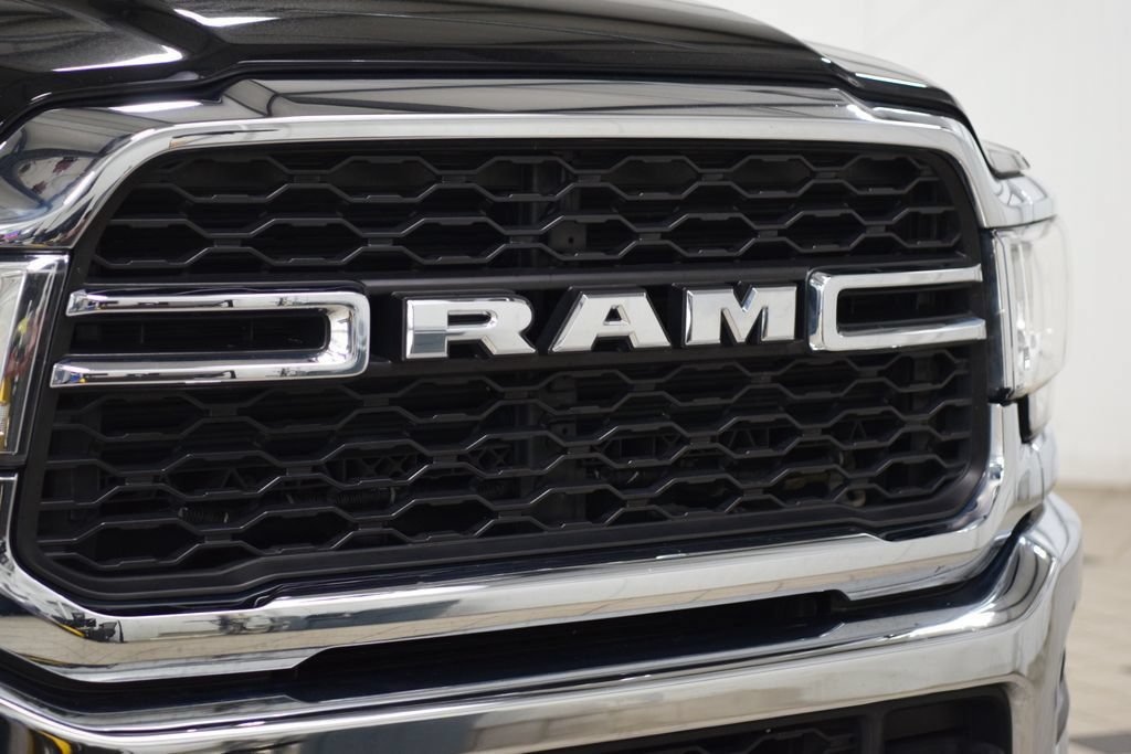 Used 2022 RAM 3500 Tradesman AWD/4WD image 5