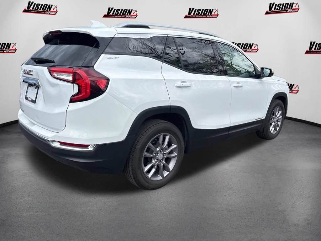 Used 2023 GMC Terrain SLT FWD image 5