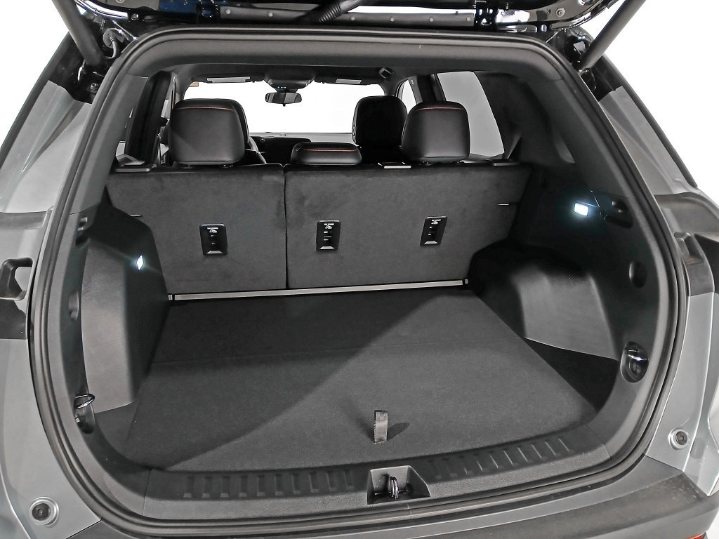 New 2027 Chevrolet Equinox RS FWD image 8