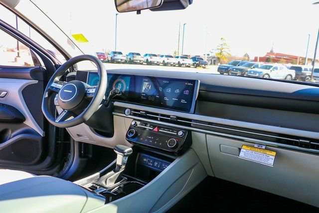 New 2025 Hyundai Tucson SEL image 15