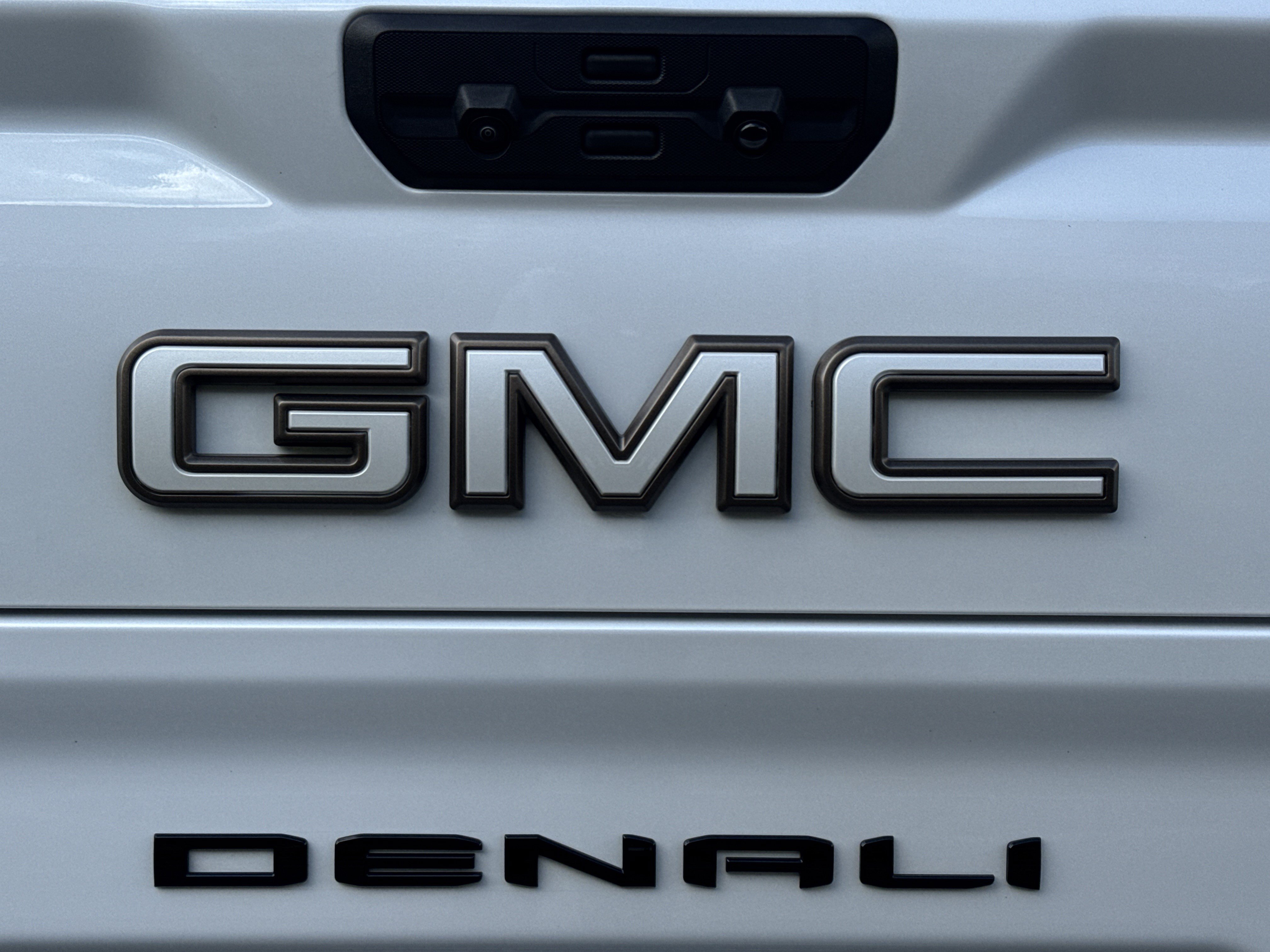 Used 2024 GMC Sierra 1500 Denali Ultimate AWD/4WD image 42