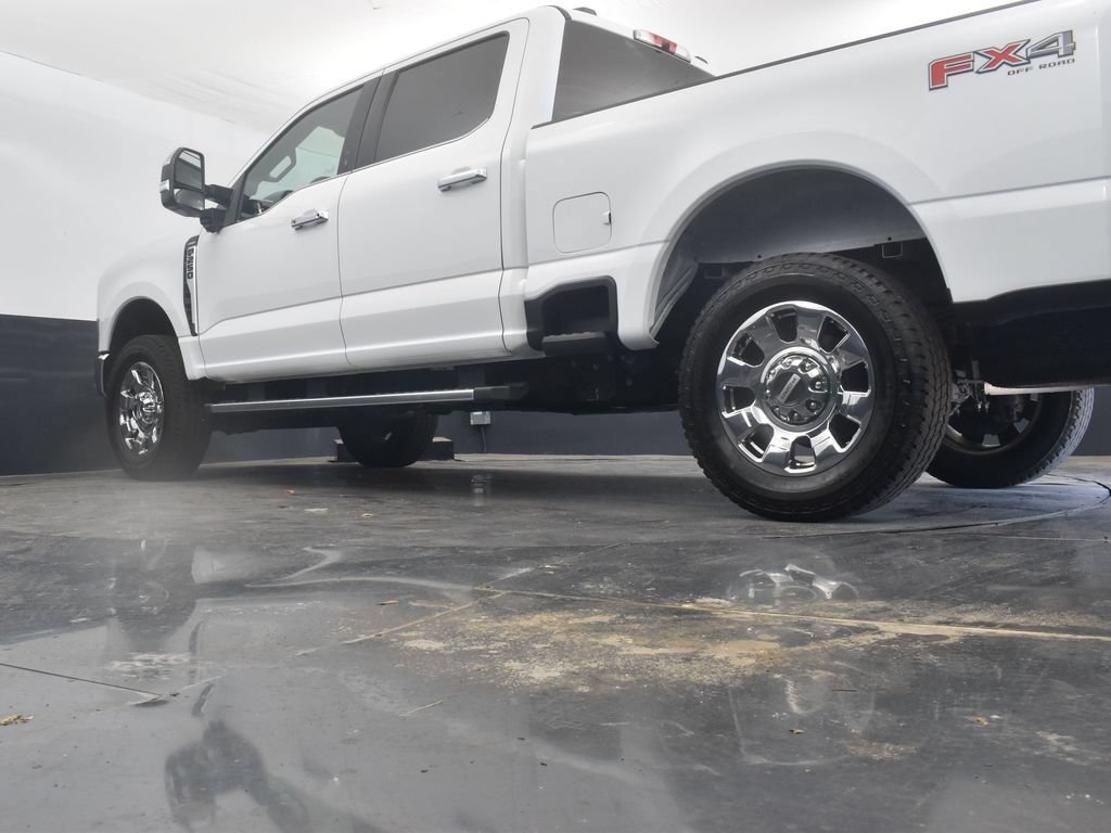 Used 2025 Ford F250 Lariat w/ Chrome Package AWD/4WD image 31