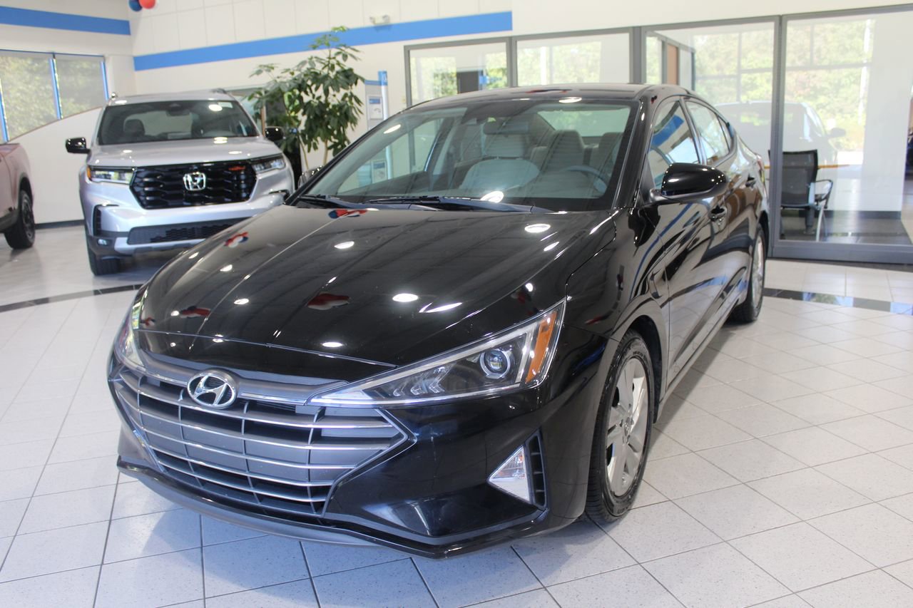 Used 2020 Hyundai Elantra SEL w/ Cargo Package (C1)
