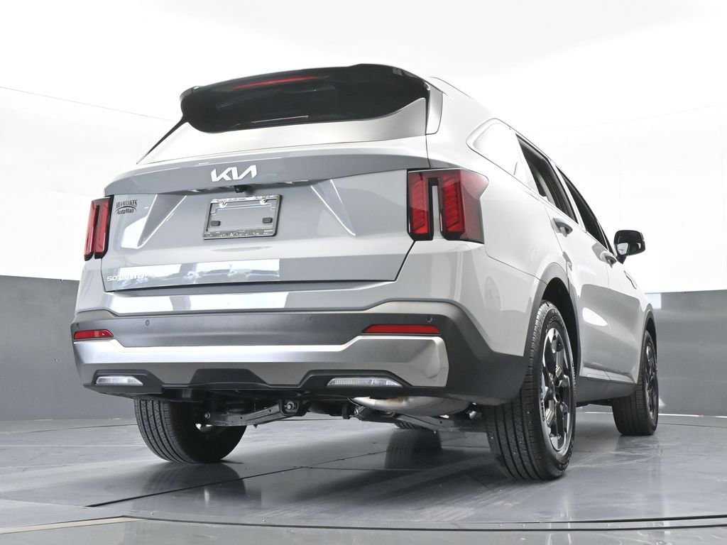 Used 2025 Kia Sorento S w/ Panoramic Sunroof Package image 23