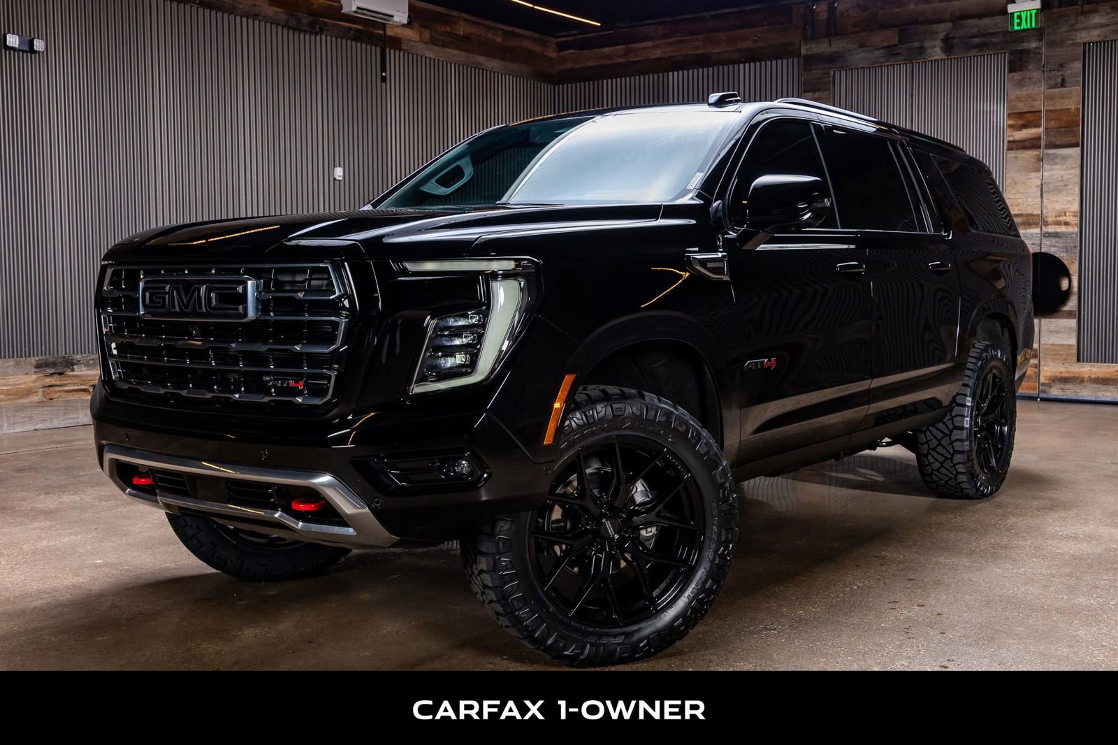Used 2025 GMC Yukon XL AT4 w/ Premium Trailering Package AWD/4WD image 5