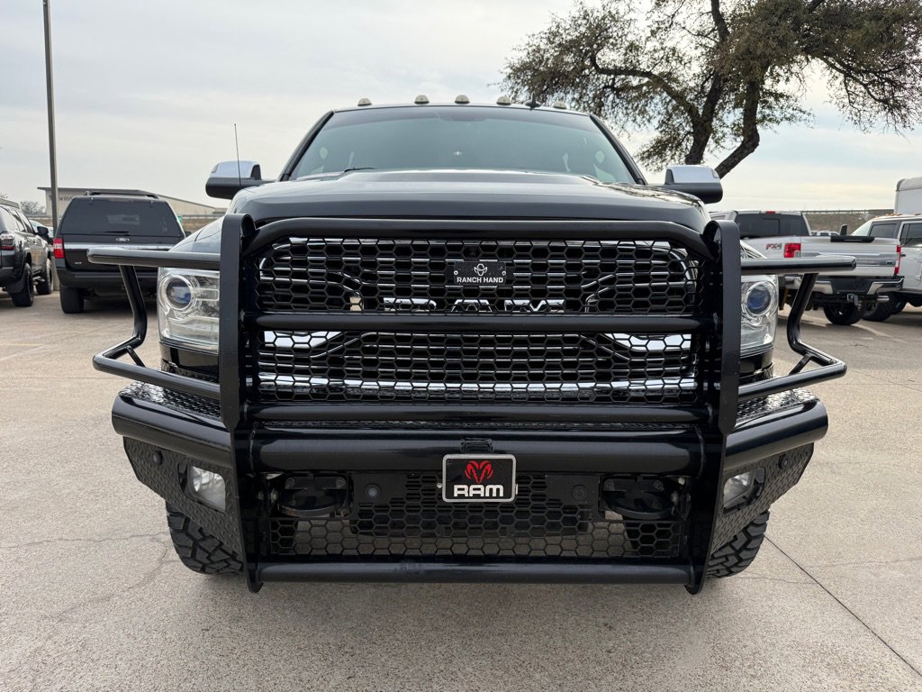 Used 2017 RAM 3500 Laramie Longhorn AWD/4WD image 2