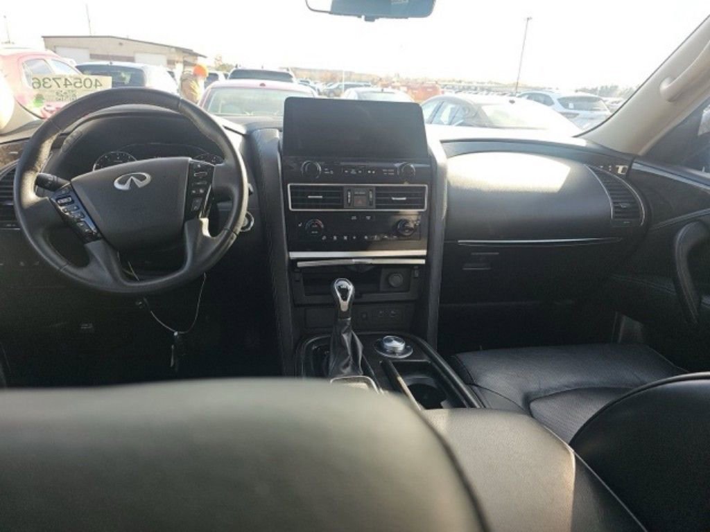 Used 2024 INFINITI QX80 Luxe image 33