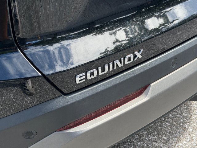 Used 2025 Chevrolet Equinox LT w/ Safety and Technology Package FWD image 7