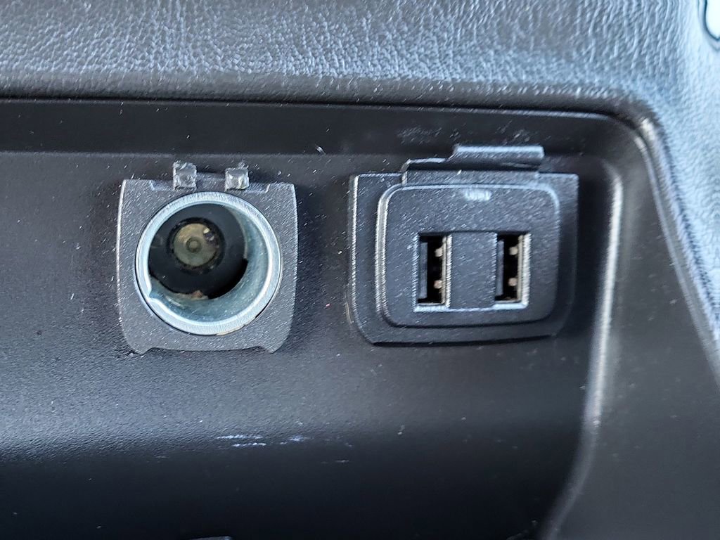 Used 2019 Chevrolet Tahoe LT w/ Luxury Package image 27