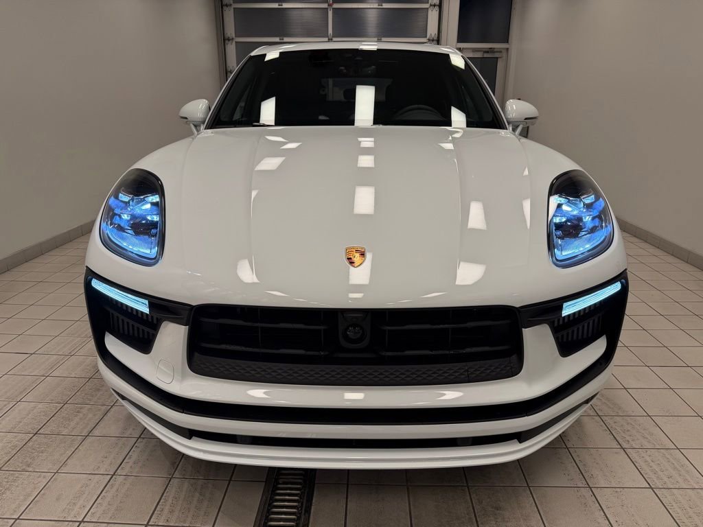 New 2026 Porsche Macan S image 10