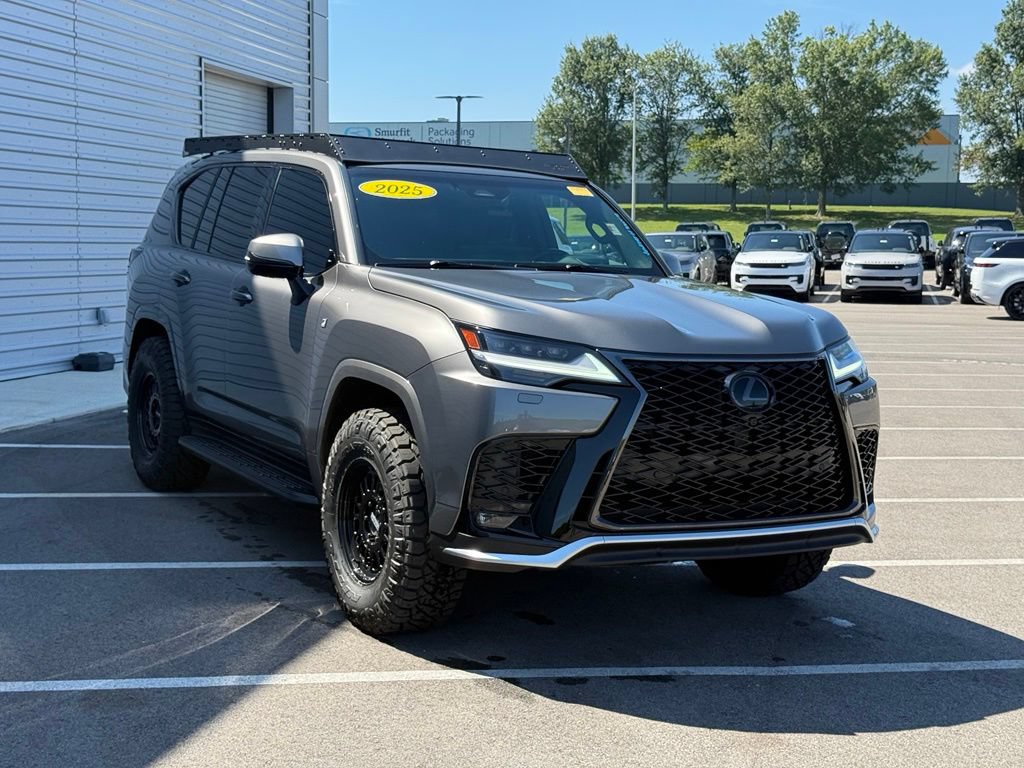 Used 2025 Lexus LX 600 F Sport w/ Accessory Package (2T) AWD/4WD image 6