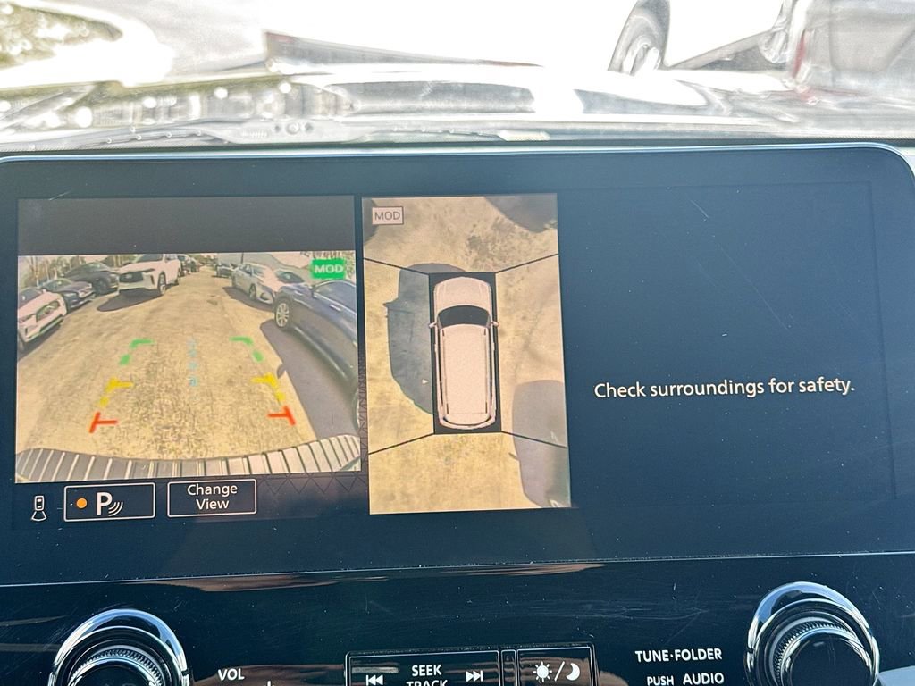 Used 2023 Nissan Armada Platinum w/ Captain's Chairs Package image 15