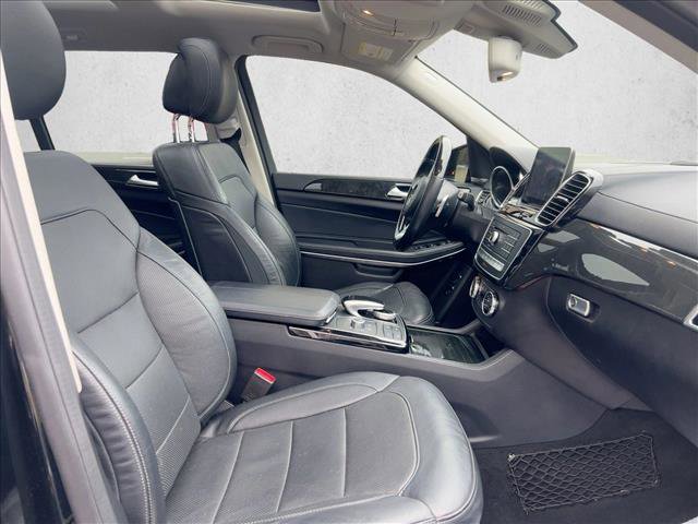 Used 2018 Mercedes-Benz GLS 550 4MATIC image 21