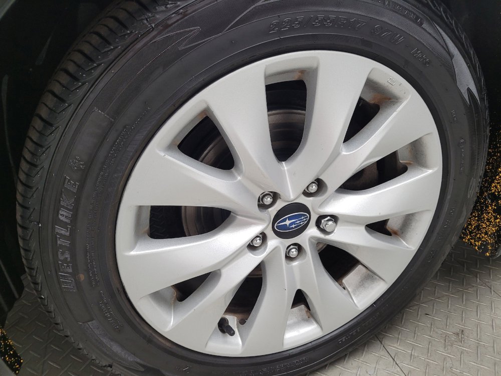 Used 2015 Subaru Legacy 2.5i Premium AWD/4WD image 31
