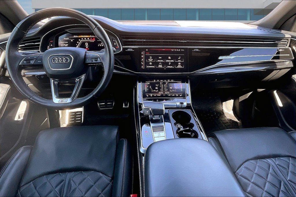 Used 2021 Audi SQ8 Prestige AWD/4WD image 7