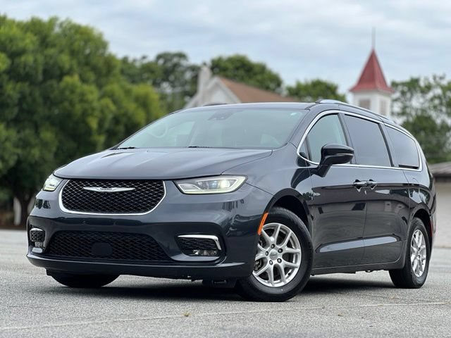 Used 2021 Chrysler Pacifica Touring-L