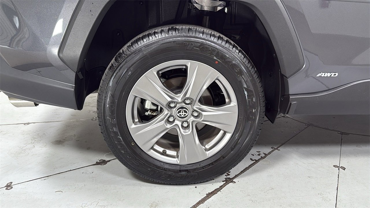 Certified 2025 Toyota RAV4 LE image 22