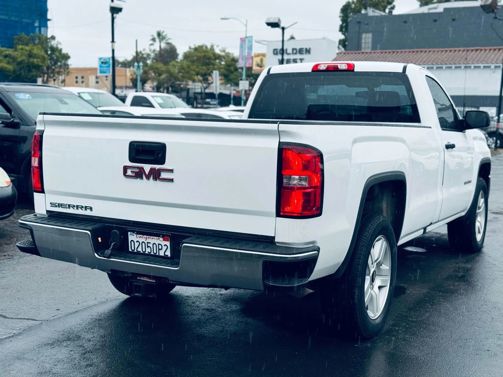 Used 2017 GMC Sierra 1500 2WD Regular Cab image 8