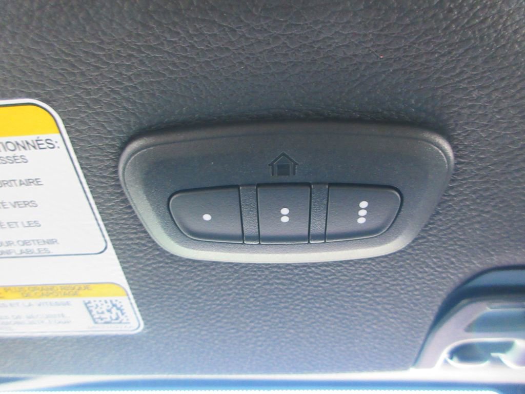 Used 2025 Jeep Wrangler Sport S image 36