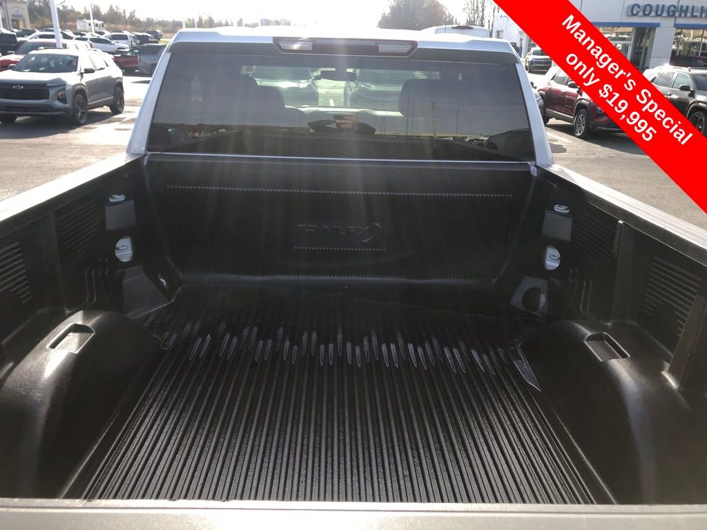 Used 2019 Chevrolet Silverado 1500 Custom w/ Custom Convenience Package image 7