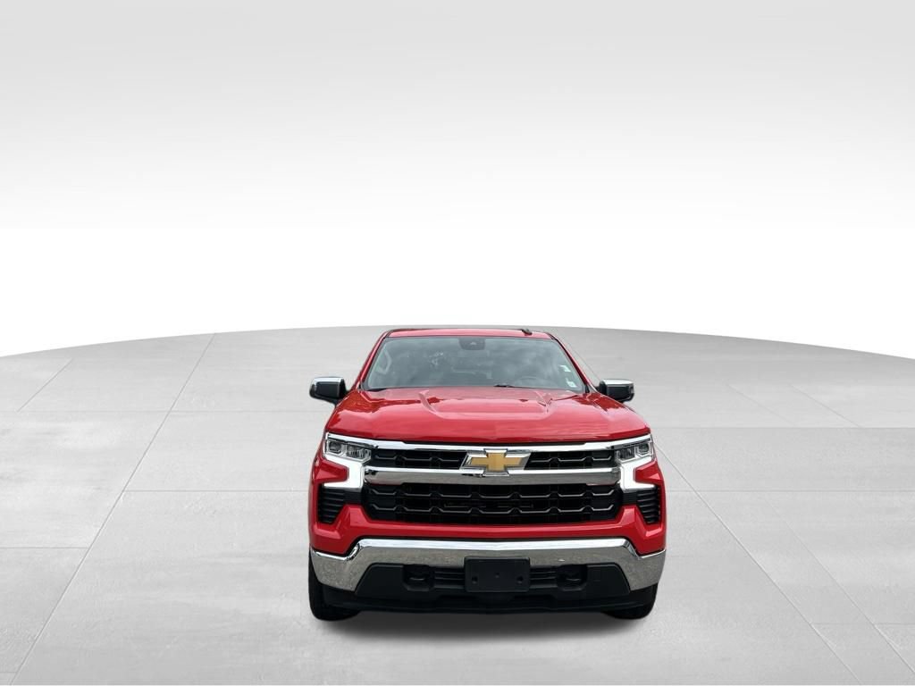 Used 2024 Chevrolet Silverado 1500 LT AWD/4WD image 9
