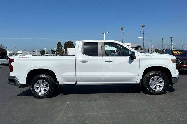 New 2026 Chevrolet Silverado 1500 LT w/ Protection Package image 3