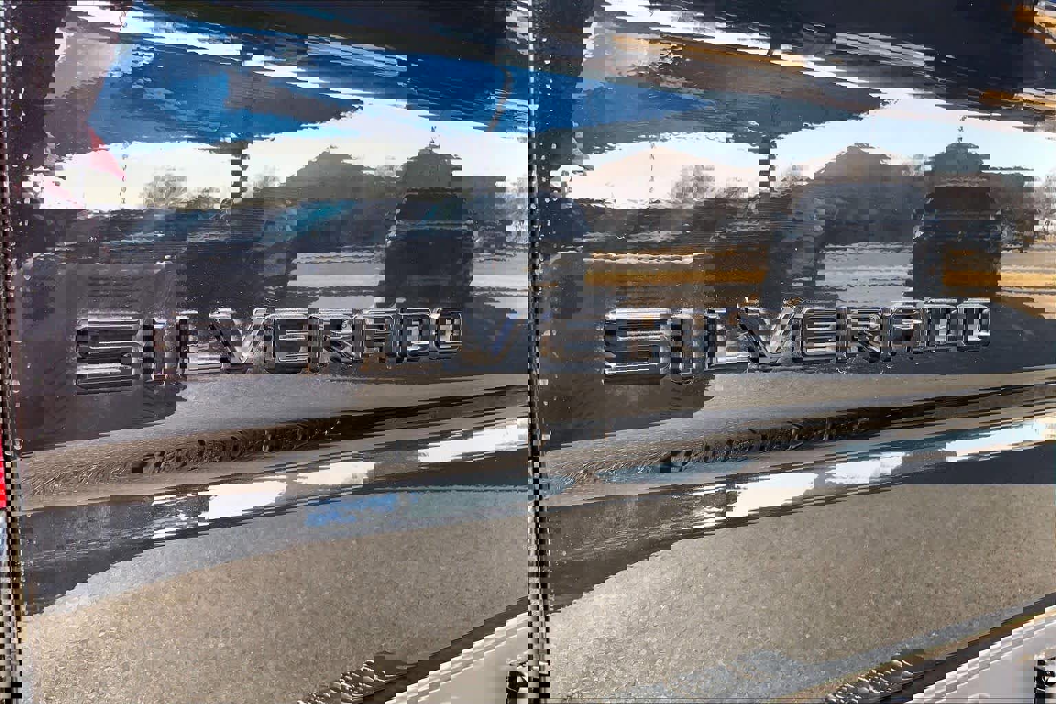 Used 2024 Chevrolet Silverado 1500 LT Trail Boss w/ Convenience Package II image 31