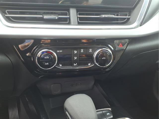 Certified 2024 Chevrolet Trax LT w/ Driver Confidence Package image 16