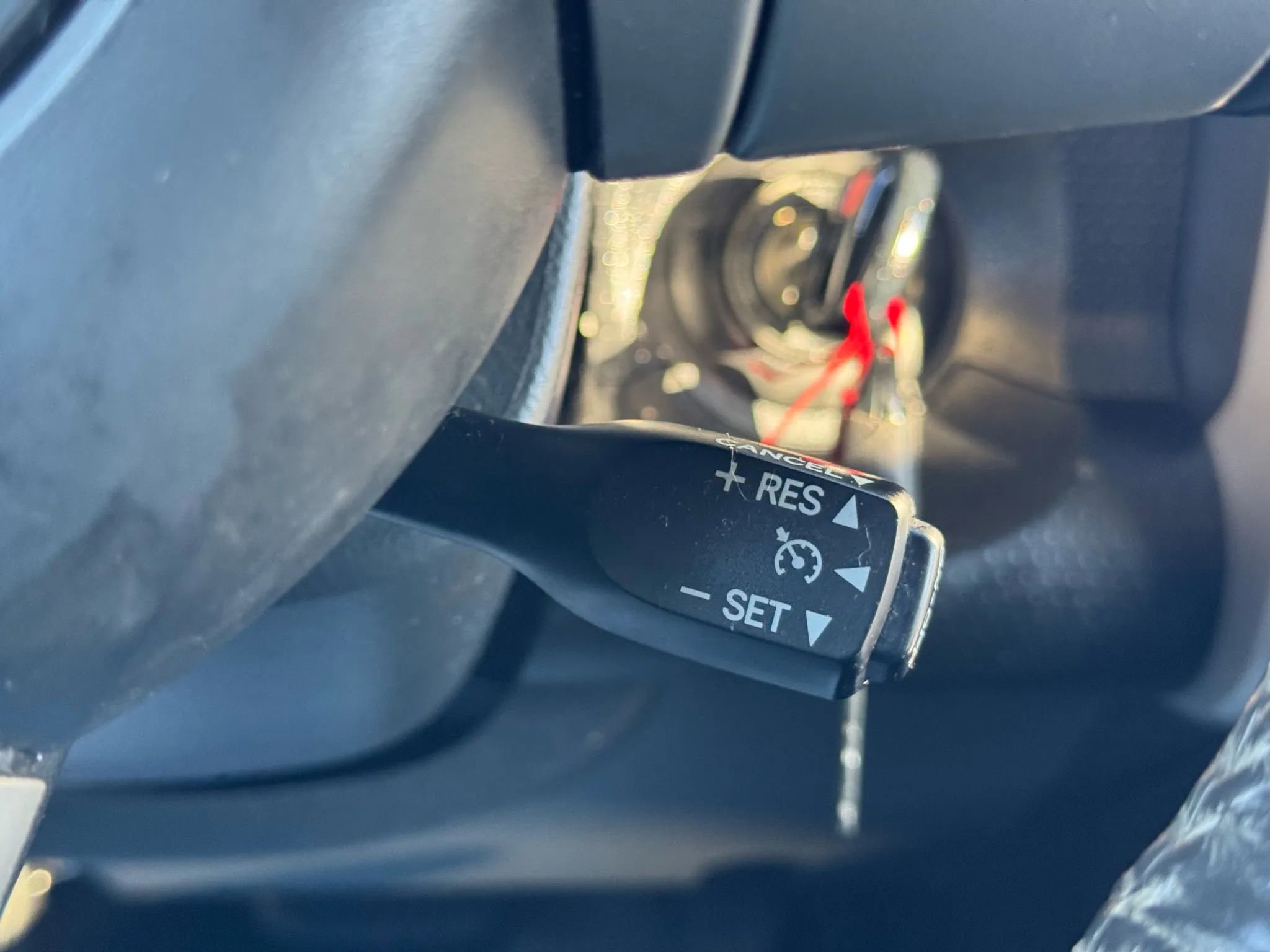 Used 2010 Toyota FJ Cruiser 4WD image 32