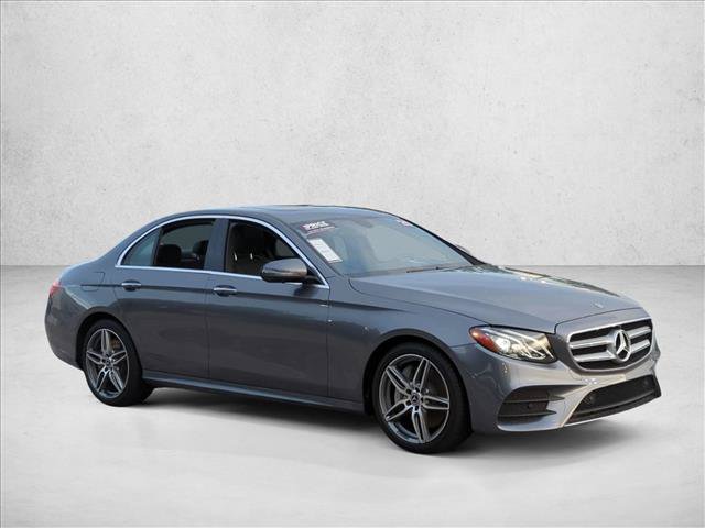 Used 2020 Mercedes-Benz E 450 4MATIC Sedan image 3