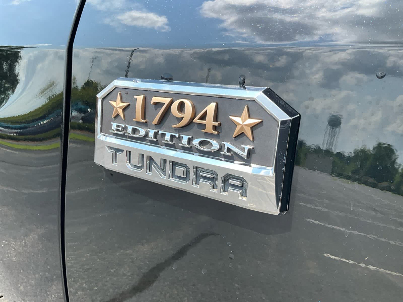 Used 2016 Toyota Tundra 1794 Edition AWD/4WD image 17