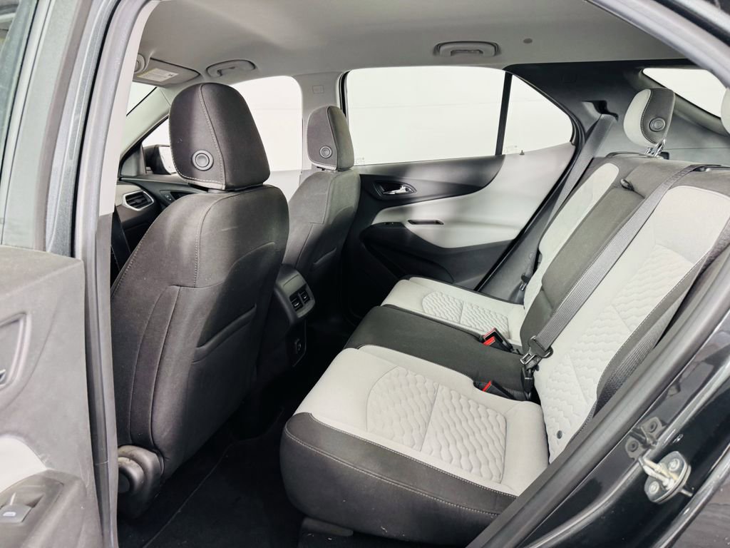Used 2019 Chevrolet Equinox LS FWD image 19