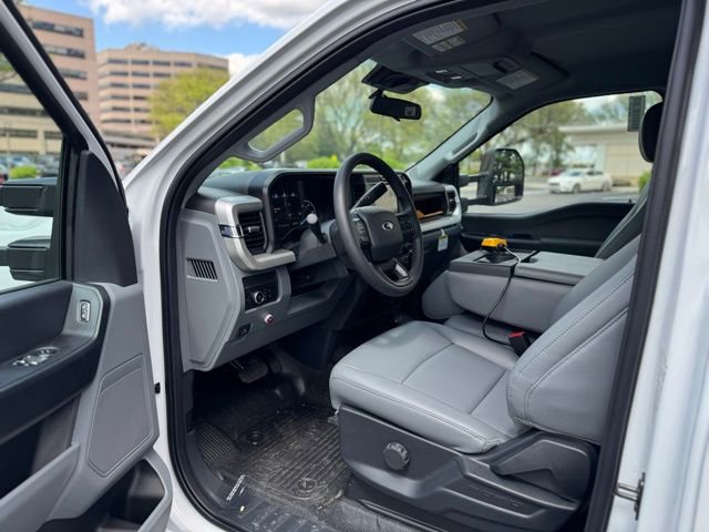 New 2025 Ford F350 XL w/ XL Chrome Package image 11