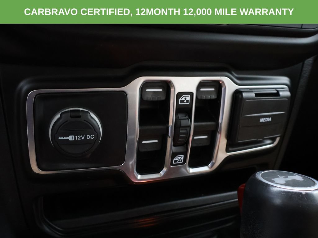 Used 2020 Jeep Wrangler Unlimited Sahara AWD/4WD image 22