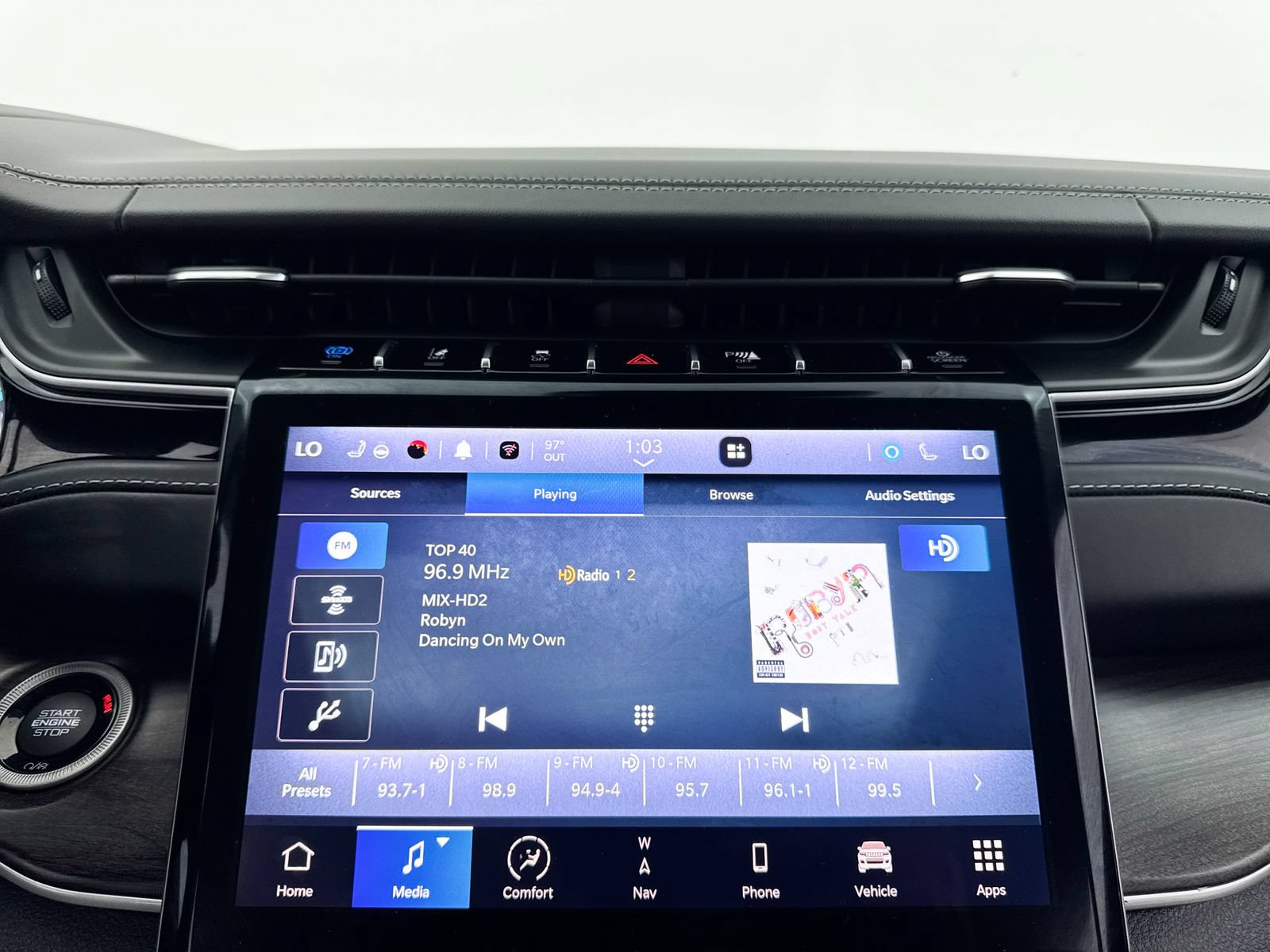 Used 2022 Jeep Grand Cherokee Limited 4xe w/ MOPAR Finishing Package AWD/4WD image 25