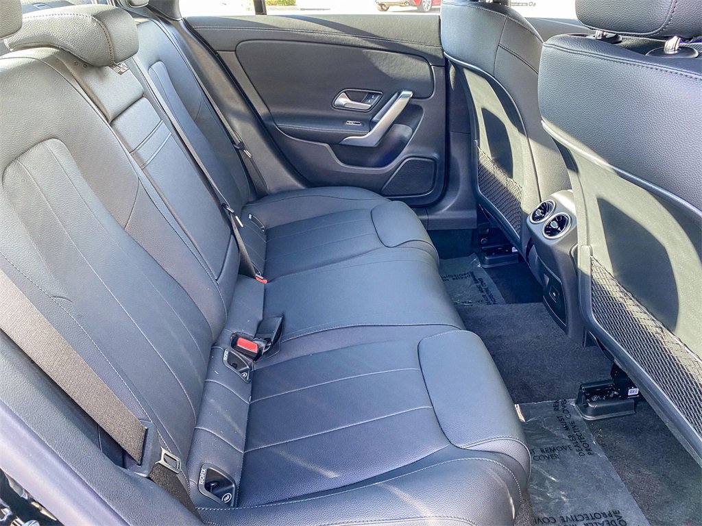 New 2025 Mercedes-Benz CLA 250 4MATIC image 18